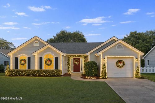 5886 Lycia Ln Sw, Ocean Isle Beach, NC, 28469-6037 | Card Image