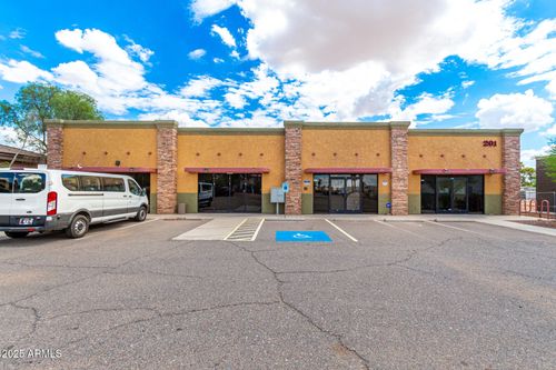 201 E Cottonwood Ln, Casa Grande, AZ, 85122-2545 | Card Image