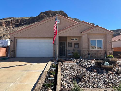 2451 S 675 W, Hurricane, UT, 84737-2320 | Card Image