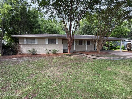 1632 Winchester St, Jackson, MS, 39211-5752 | Card Image