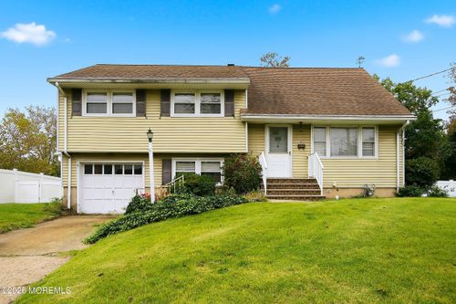 10 Carol Ct, SOMERSET, NJ, 08873-1907 | Card Image
