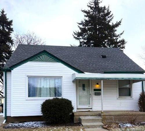 21760 Gascony Ave, Eastpointe, MI, 48021-2527 | Card Image