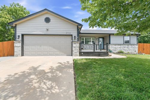 5714 W 41st Cir S, Wichita, KS, 67215-2022 | Card Image