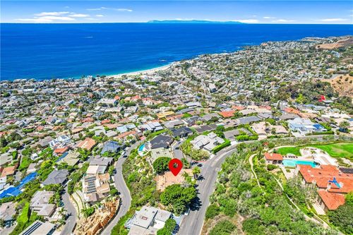 1223 Skyline Dr, Laguna Beach, CA, 92651-1938 | Card Image
