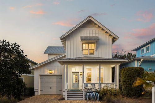 135 Gulfview Cir, Santa Rosa Beach, FL, 32459-7815 | Card Image