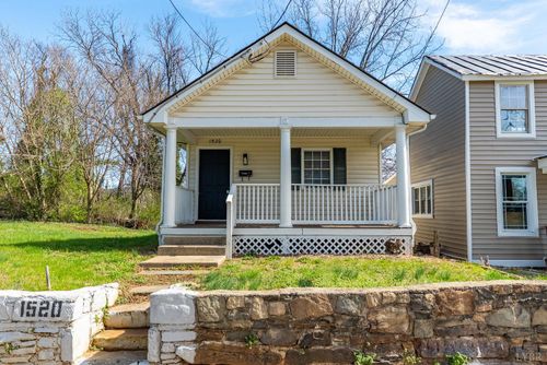 1520 Buchanan St, Lynchburg, VA, 24501-2002 | Card Image