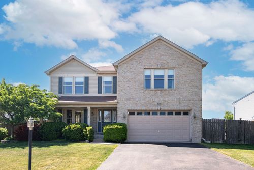 910 Walnut Dr, Kirkland, IL, 60146-8845 | Card Image