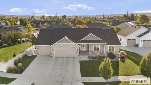 1000 Red Robin Ave, Idaho Falls, ID, 83401-1369 | Card Image