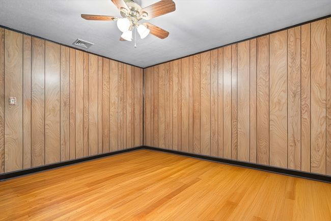 6 Simmons St, House other with 3 bedrooms, 1 bathrooms and 8 parking in Assonet MA | Image 17