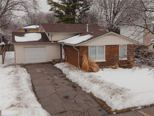 322 Sandowne Dr, Waterloo, ON, N2K1V8 | Card Image