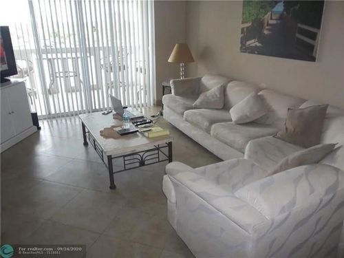apt-412-1889 S Ocean Dr, Hallandale Beach, FL, 33009-7620 | Card Image
