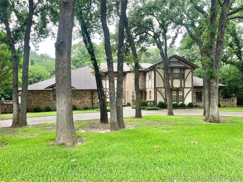 2717 Ridgeway Street, Ardmore, OK, 73401 | Card Image