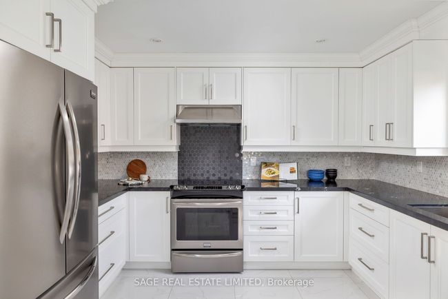 42 Miranda Crt, House other with 6 bedrooms, 5 bathrooms and 2 parking in Thornhill ON | Image 14