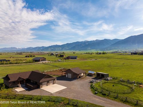 999 River Ranch Loop, Freedom, WY, 83120 | Card Image