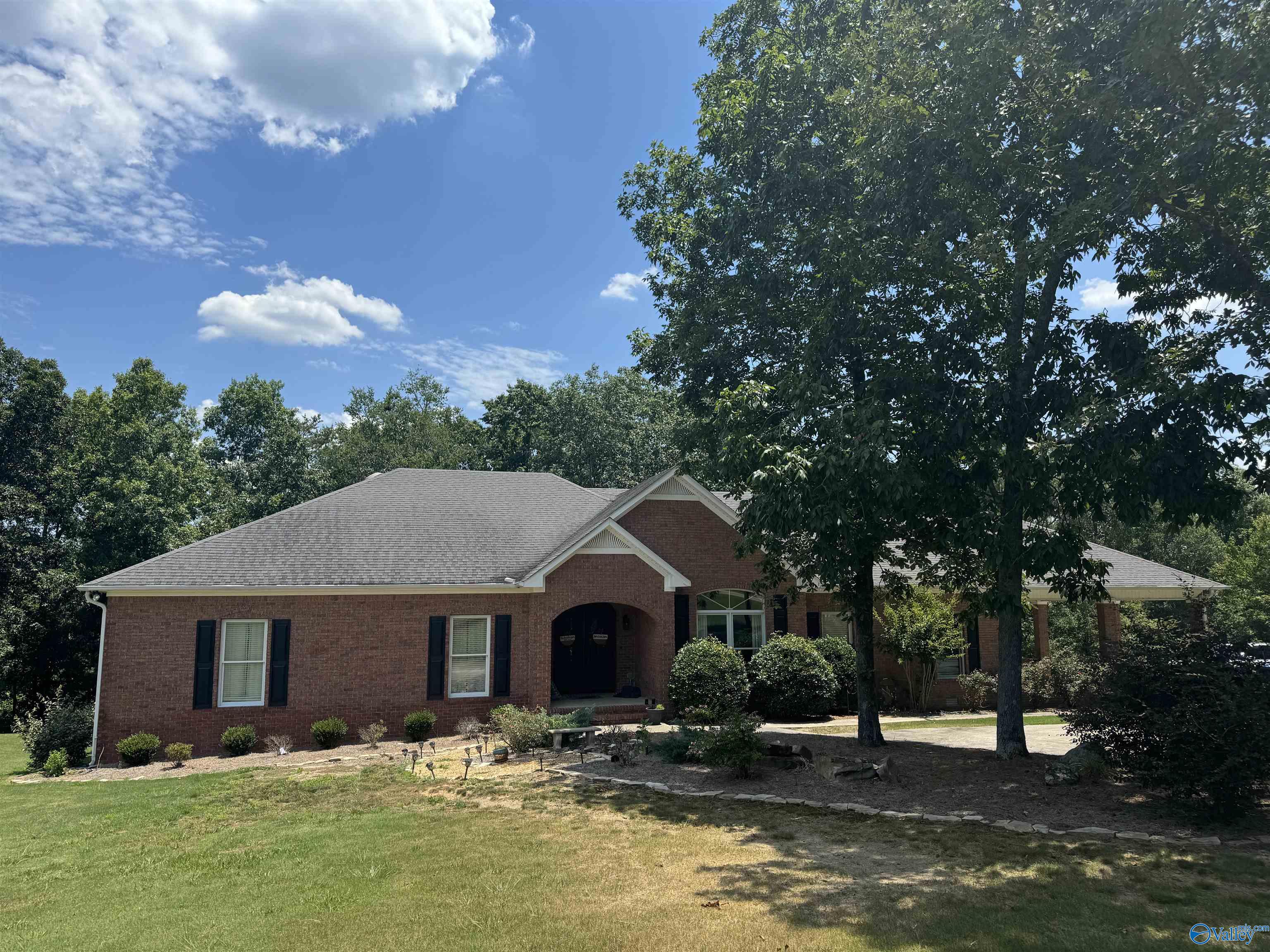 Northridge Trce, Albertville, AL 35951