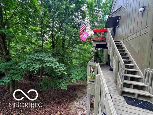 9406 S Lake Ridge Dr, Bloomington, IN, 47401-9505 | Card Image