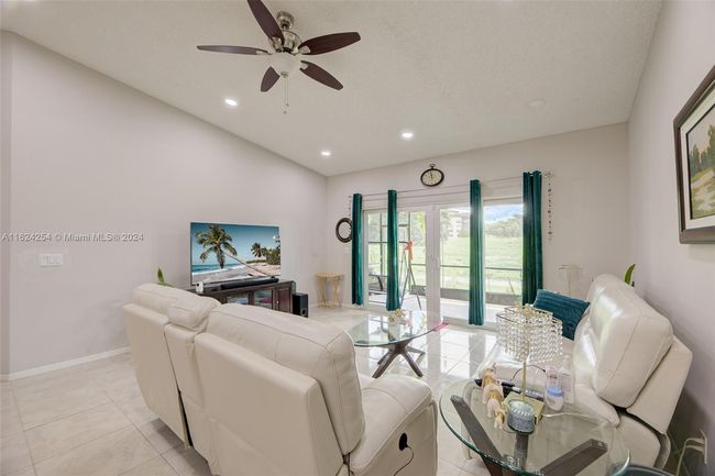 3531 Inverrary Blvd W, Home with 3 bedrooms, 2 bathrooms and null parking in Lauderhill FL | Image 11