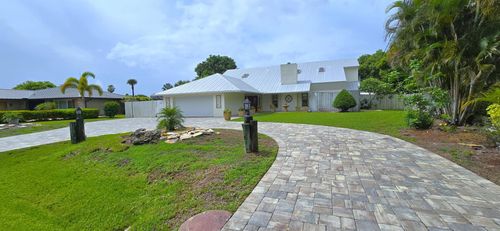 147 Ne Naranja Ave, Port St. Lucie, FL, 34983-8448 | Card Image