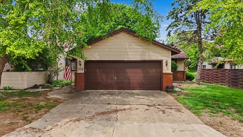 0-302 Spring Cir, Urbana, IL, 61802-7562 | Card Image