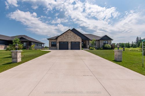 {{alt}} | Card Image