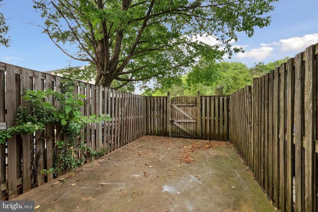 7923 Brighton Way, Townhouse with 3 bedrooms, 2 bathrooms and null parking in MANASSAS VA | Image 18