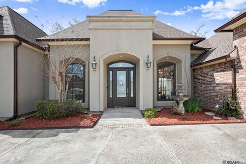 17702 Shady Path Ct, Baton Rouge, LA, 70816-3798 | Card Image