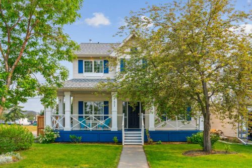 137 Chaparral Rd Se, Calgary, AB, T2X3J8 | Card Image