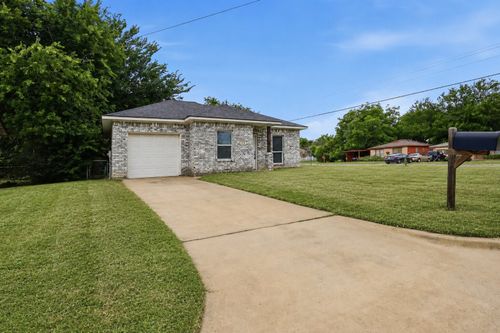 1315 Joslin St, Cleburne, TX, 76033-5219 | Card Image
