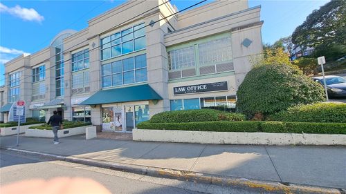 101-1625 Oak Bay Ave, Victoria, BC, V8R1B1 | Card Image