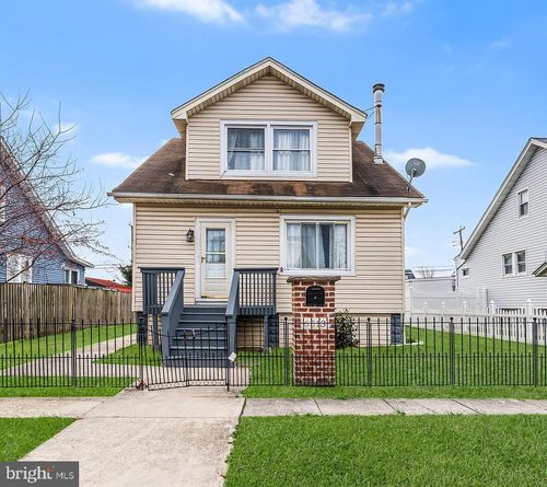 6513 Cleveland Ave, BALTIMORE, MD, 21222-4015 | Card Image