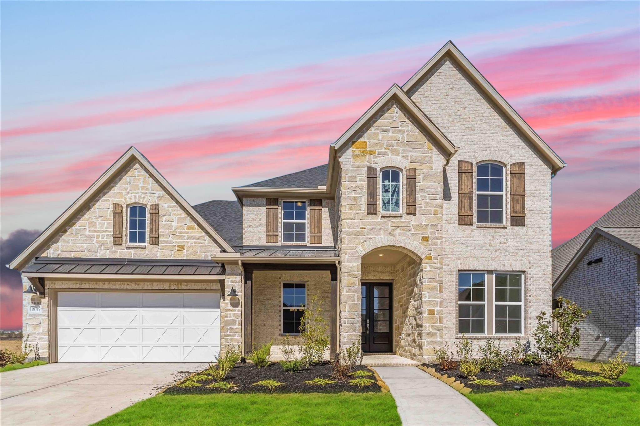 Residential in Manvel