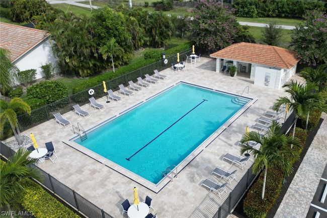APT-302 - 1051 Foxfire Ln, Condo with 2 bedrooms, 2 bathrooms and null parking in NAPLES FL | Image 20