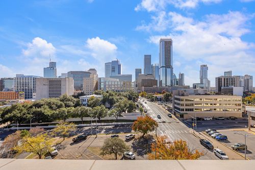 1004-1122 Colorado St, Austin, TX, 78701-2100 | Card Image