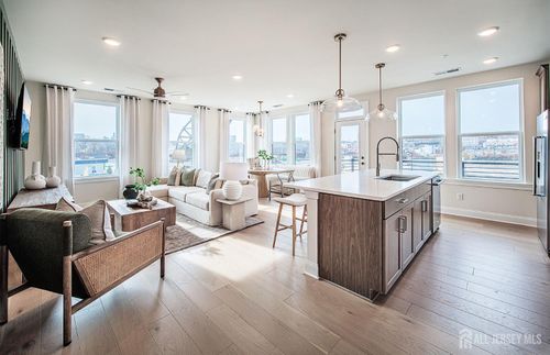 27 Us Highway 1, Monmouth Junction, NJ, 08852 | Card Image