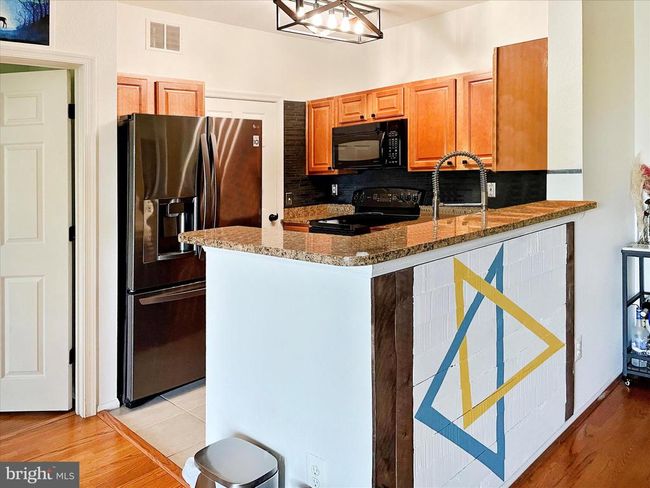 UNIT-6314 - 1571 Spring Gate Dr, Condo with 2 bedrooms, 2 bathrooms and null parking in MCLEAN VA | Image 8