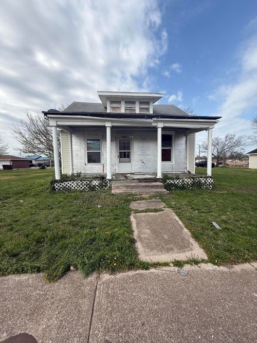 467 N Adams Avenue, Lebanon, MO, 65536 | Card Image