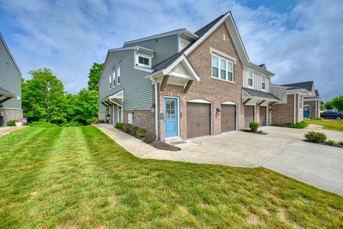 2307 Piazza Rdg, Covington, KY, 41017-3502 | Card Image