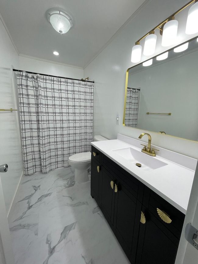 Main Bath | Image 27