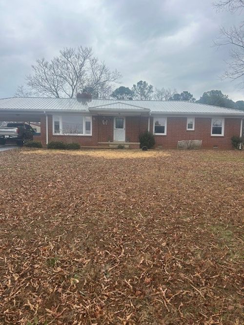 208 Oakdale Rd, Camden, TN, 38320-3020 | Card Image