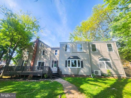 139 W Walnut St, NORTH WALES, PA, 19454-3318 | Card Image