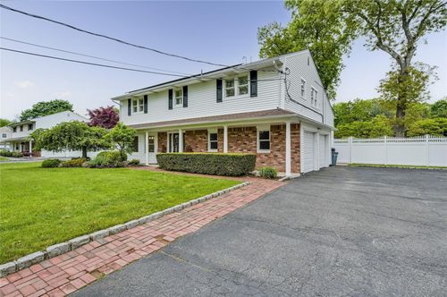 56 Holly Dr, E Northport, NY, 11731-5226 | Card Image