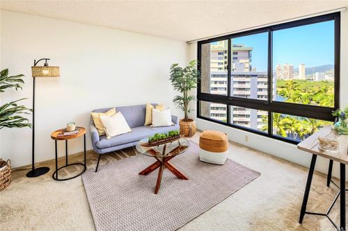 ii1014-king-300 Wai Nani Way, Honolulu, HI, 96815-3983 | Card Image