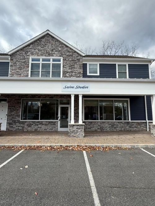 44 Stiles Ln, Montville, NJ, 07045-9424 | Card Image