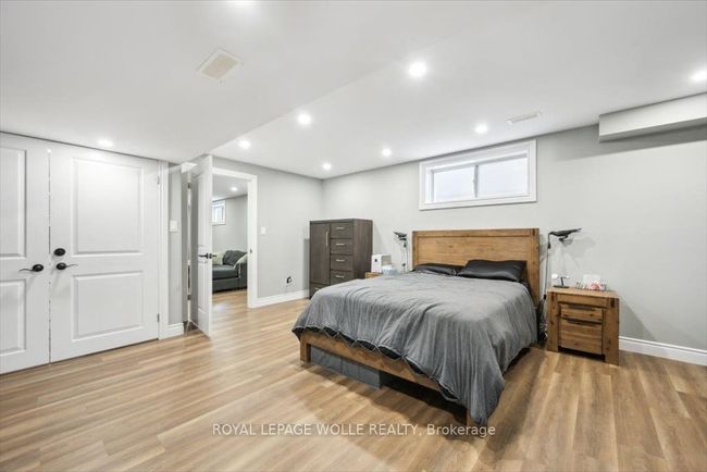 67 E Tree Dr, House other with 4 bedrooms, 3 bathrooms and 2 parking in Breslau ON | Image 26