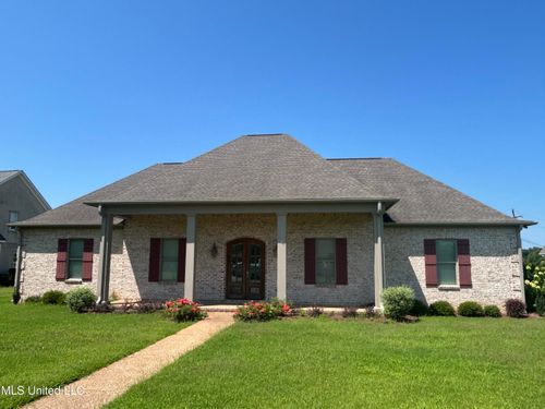 1306 Robert E Lee Dr, Greenwood, MS, 38930-2442 | Card Image
