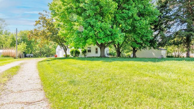 24410 N 1750 East Rd, House other with 2 bedrooms, 1 bathrooms and 4 parking in Hudson IL | Image 24