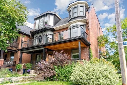 623 Broadview Ave, Toronto, ON, M4K2N9 | Card Image