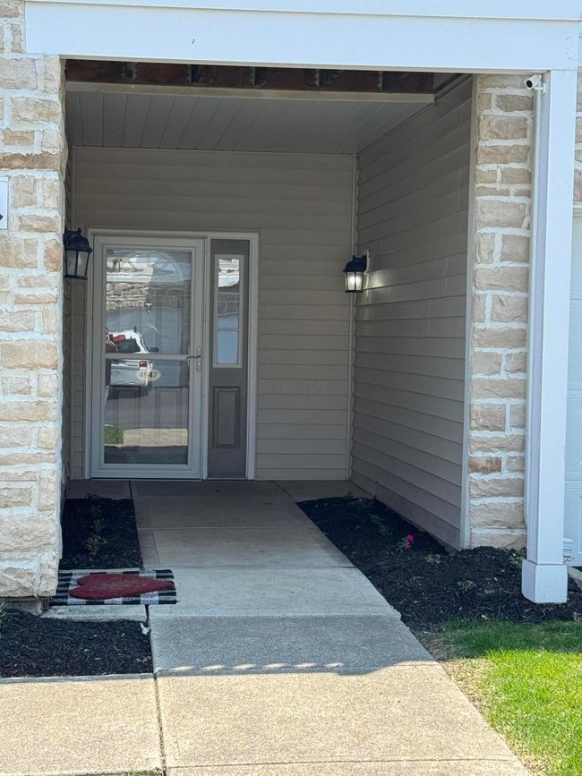 Video tour: youtube- 4947 Common Market Place, Dublin OH 43016. 2 BR 2 BA ranch condo | Image 4