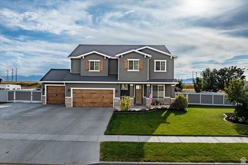 767 N Rifleman Dr, Farmington, UT, 84025-2917 | Card Image