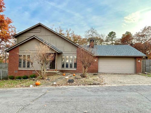 11 Idlewood Pl, Maumelle, AR, 72113-6204 | Card Image